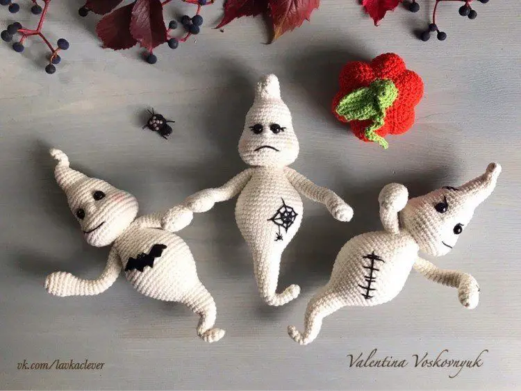 Crochet ghosts amigurumi