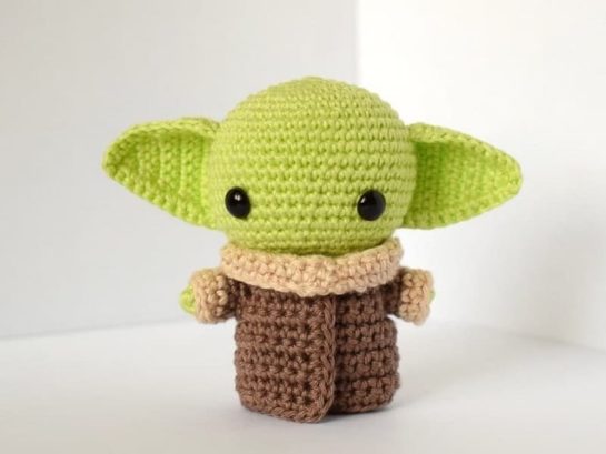 Baby Yoda free amigurumi pattern | Amigurumi Space