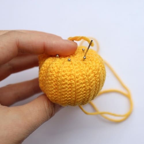 Crochet pumpkin tutorial