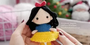 Crochet Snow White doll