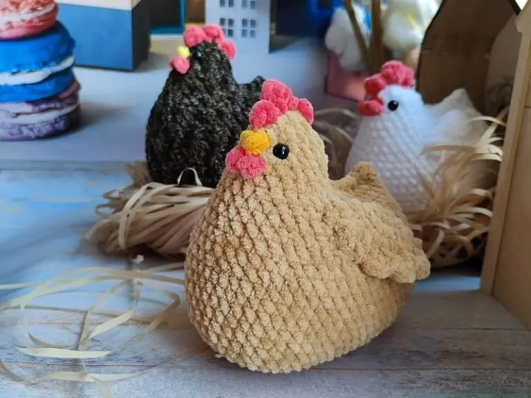 Crochet plush chicken