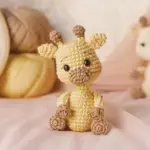 Crochet baby giraffe amigurumi