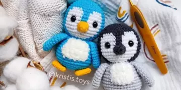 Amigurumi mini penguin