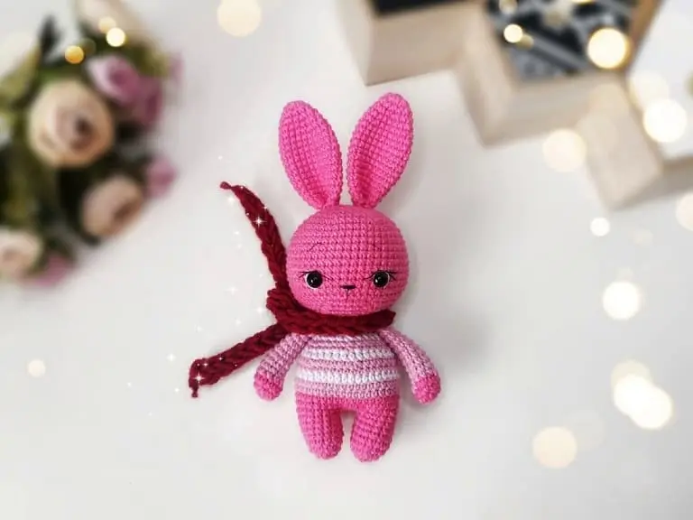 Amigurumi bunny crochet pattern