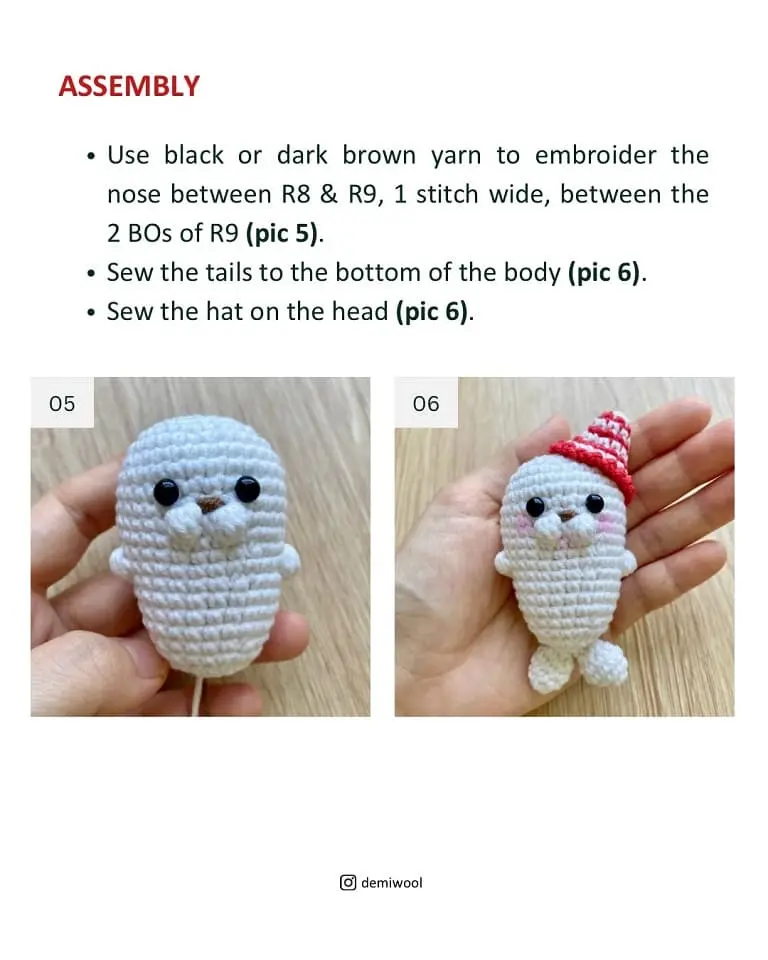 Christmas crochet seal assembly
