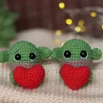 Crochet Baby Yoda with heart