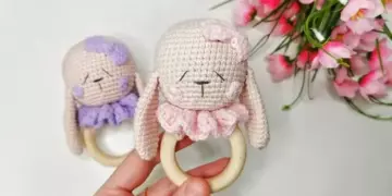 Crochet bunny baby rattle